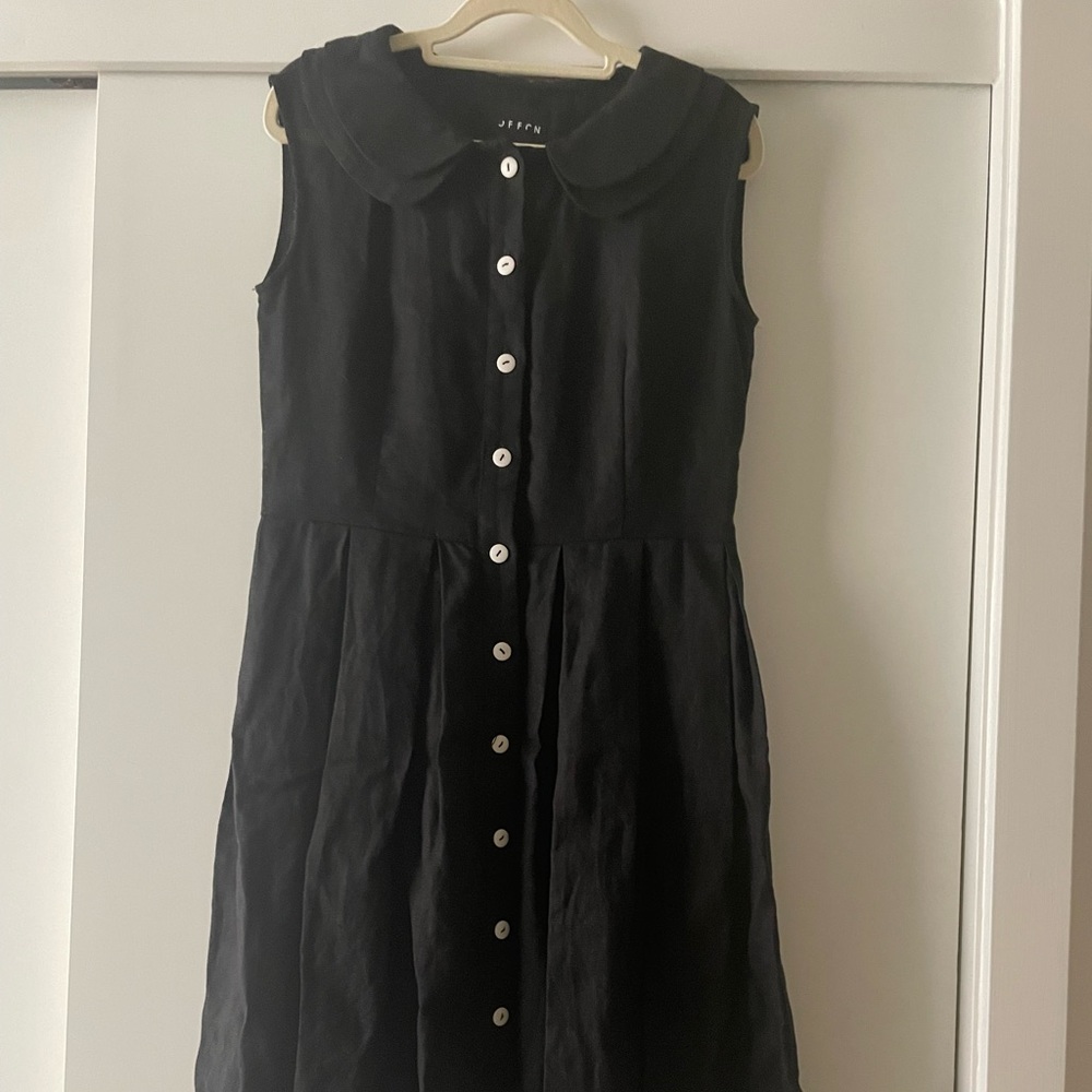 OffOn Black Linen Double Collar Dress with White Buttons